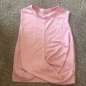 Nike workout tank top